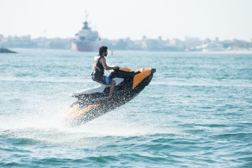 Apartment Elegant In Marina Near And Metro Z1113 Dubai